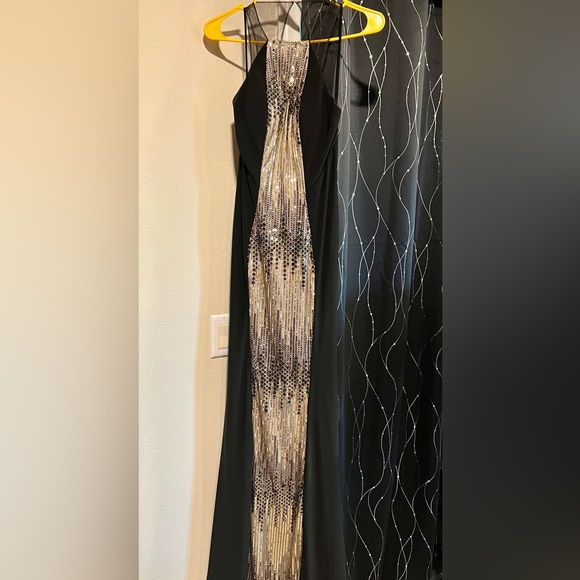 Cache Evening Gown - Picture 2 of 5